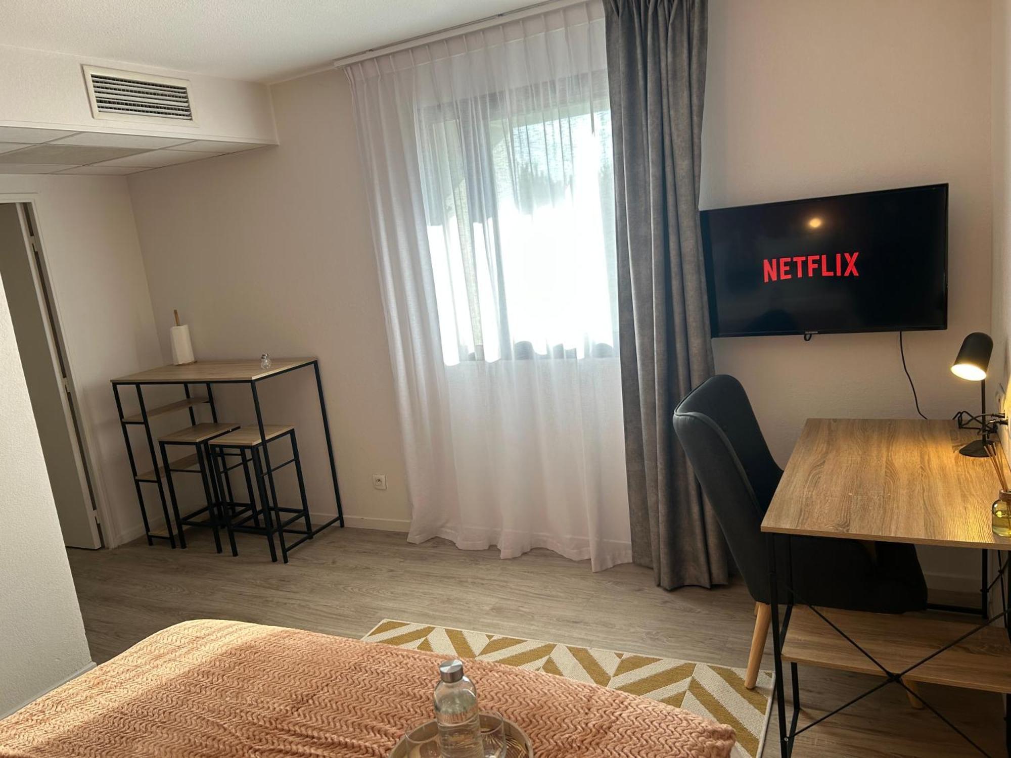 Appart'Hotel - Gare Tgv - אביניון מראה חיצוני תמונה