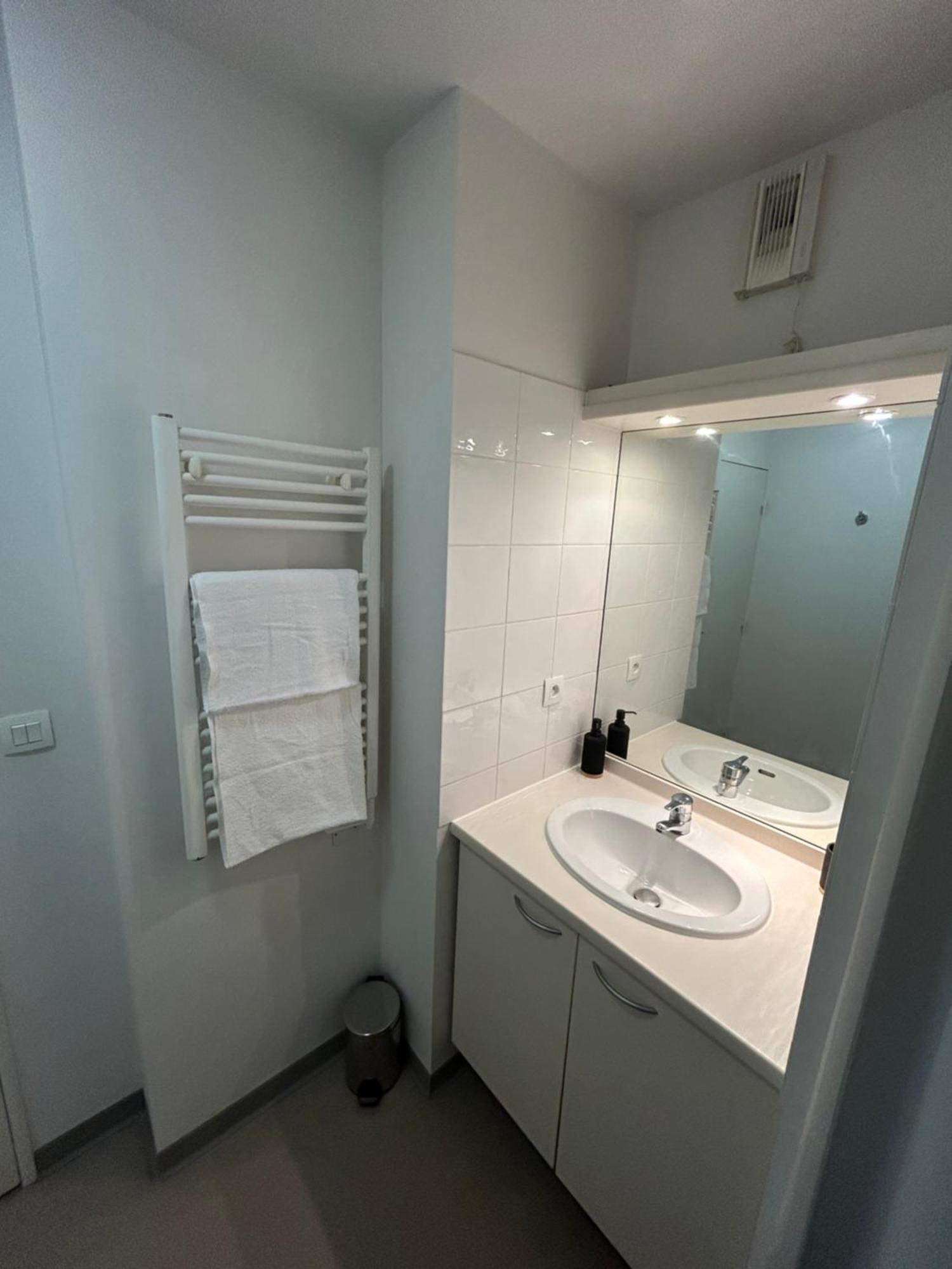 Appart'Hotel - Gare Tgv - אביניון מראה חיצוני תמונה